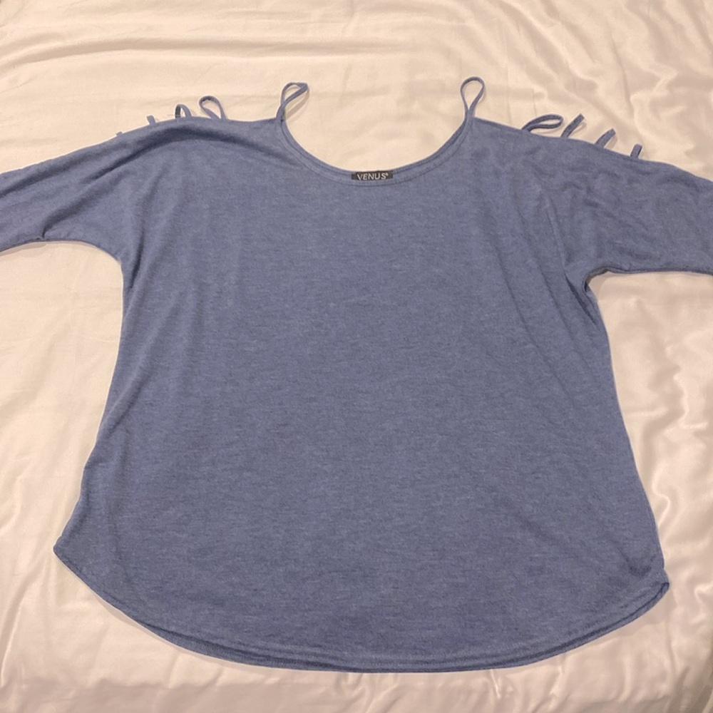 Venus blue open shoulder short sleeve shirt. Cold shoulder top. Small